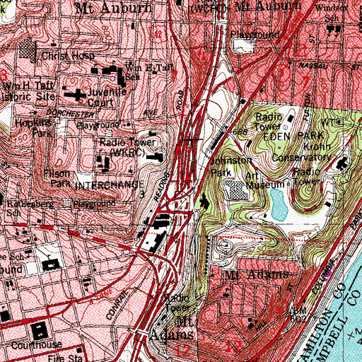 Topographic Map of Deer Creek Common, OH
