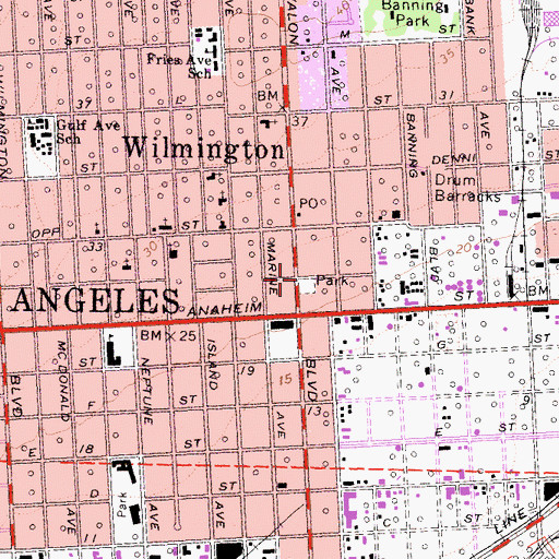 Topographic Map of Wilmington Town Square Park, CA