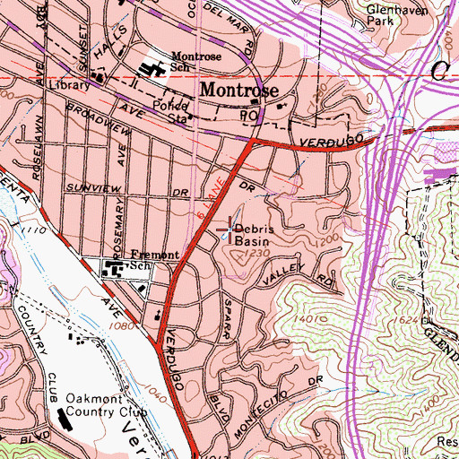 Topographic Map of Montrose Community Park, CA