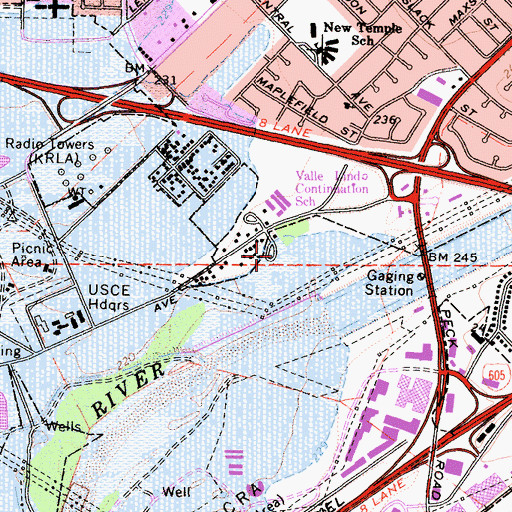 Topographic Map of Whittier Narrows Nature Center, CA