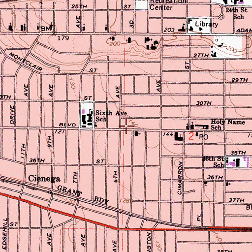 Topographic Map of Leslie N Shaw Park, CA