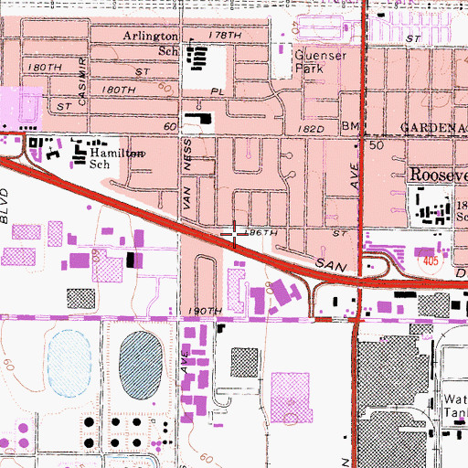 Topographic Map of La Carretera Park, CA