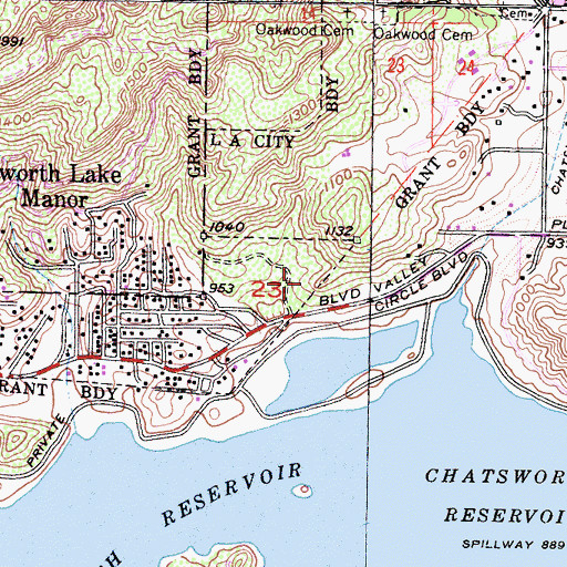 Topographic Map of Chatsworth Oaks Park, CA