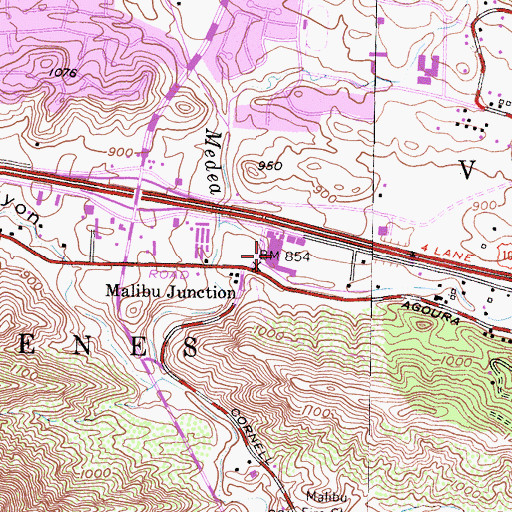 Topographic Map of Whizins Mall Shopping Center, CA