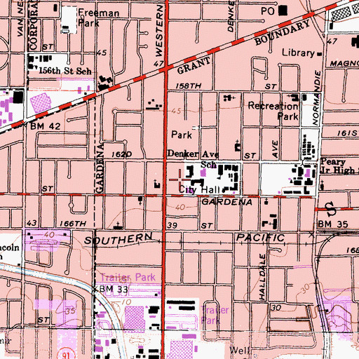Topographic Map of Gardena City Hall, CA