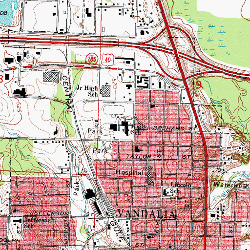 Topographic Map of Vandalia Community High School, IL