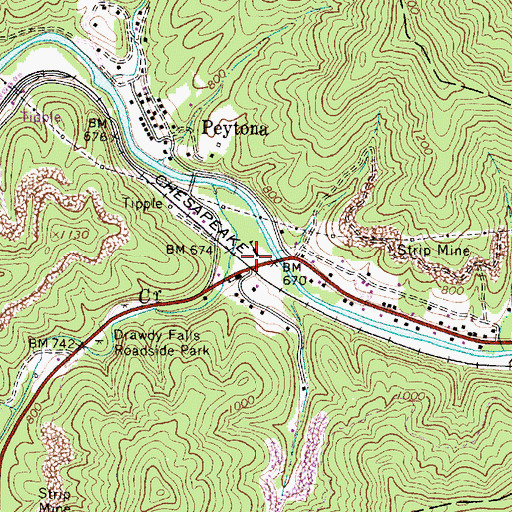 Topographic Map of Peytona Grade School (historical), WV