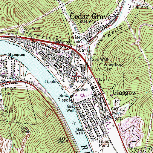 Topographic Map of Cedar Grove Community School, WV