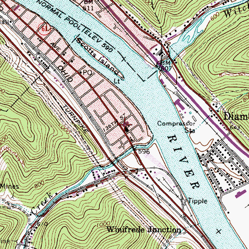 Topographic Map of Chesapeake Elementary School, WV