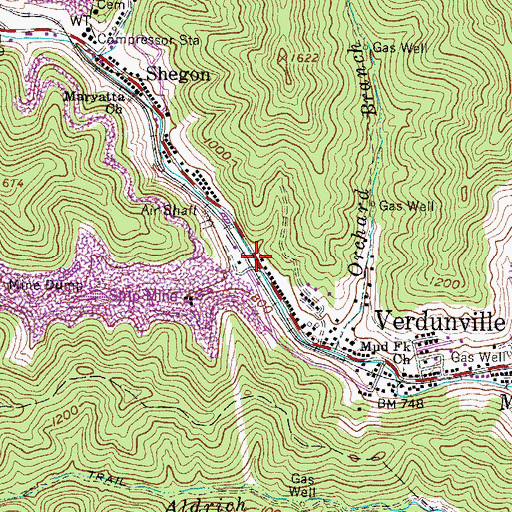 Topographic Map of Lefthand Branch Mud Fork, WV