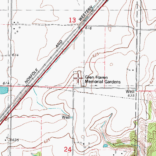 Topographic Map of Glen Haven Memorial Gardens, IL