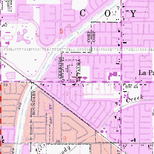 Topographic Map of Steve Luther Elementary School, CA