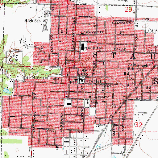 Topographic Map of Staunton City Hall, IL