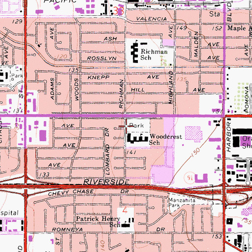 Topographic Map of Woodcrest Park, CA