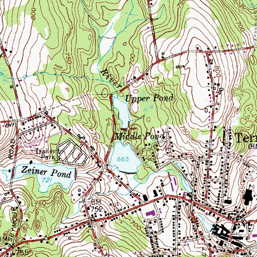 Topographic Map of Upper Pond Dam, CT