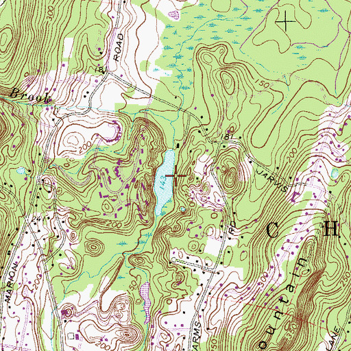 Topographic Map of Moss Farms Pond, CT