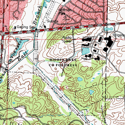 Topographic Map of Hidden Lake County Forest Preserve, IL