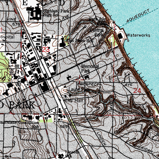 Topographic Map of Memorial Park, IL