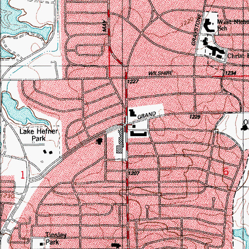 Topographic Map of Country Club Village, OK