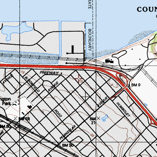 Topographic Map of Victoria Park, CA