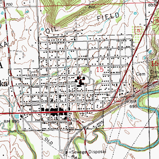 Topographic Map of Weleetka High School, OK