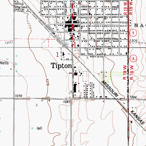 Topographic Map of Tipton Elementary School, OK