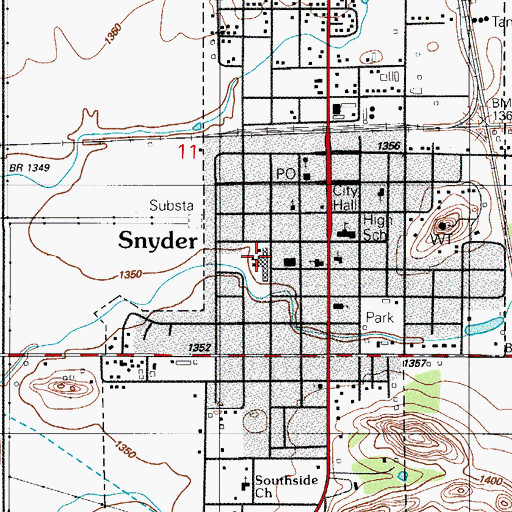 Topographic Map of Snyder Elementary School, OK