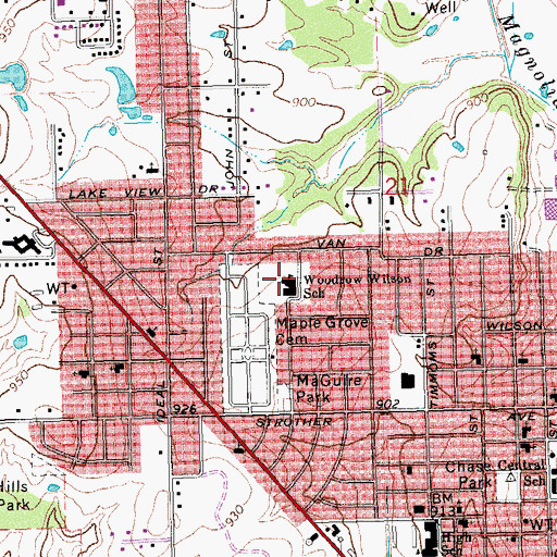 Topographic Map of Wilson Elementary School, OK