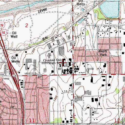 Topographic Map of Crooked Oak Middle School, OK