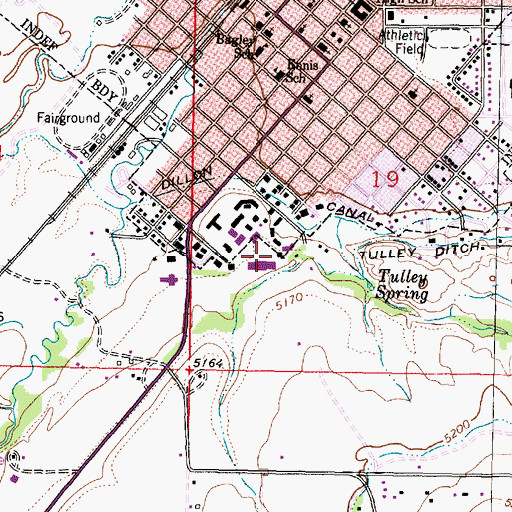 Topographic Map of Straugh Gymnasium, MT