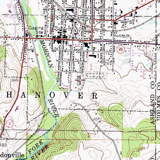 Topographic Map of Loudonville Cemetery, OH