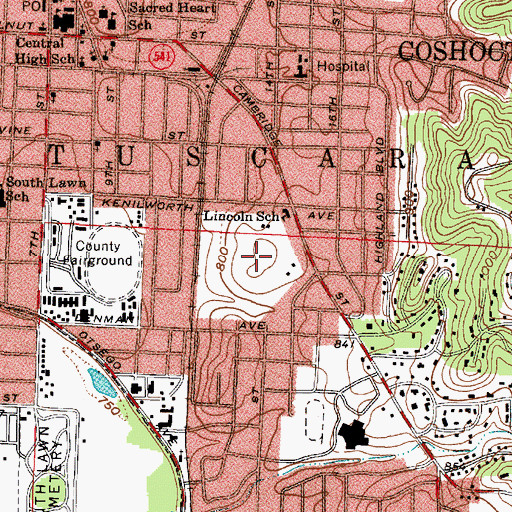 Topographic Map of Coshocton Town and Country Club, OH