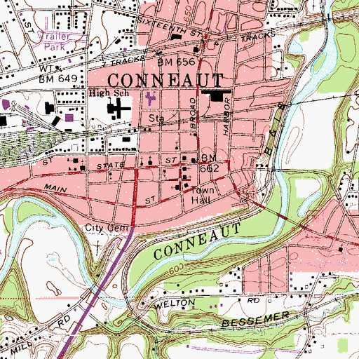 Topographic Map of May Record Findlay Memorial Chapel, OH