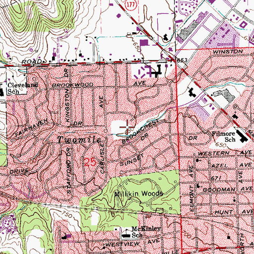 Topographic Map of Darrell O Pace Park, OH