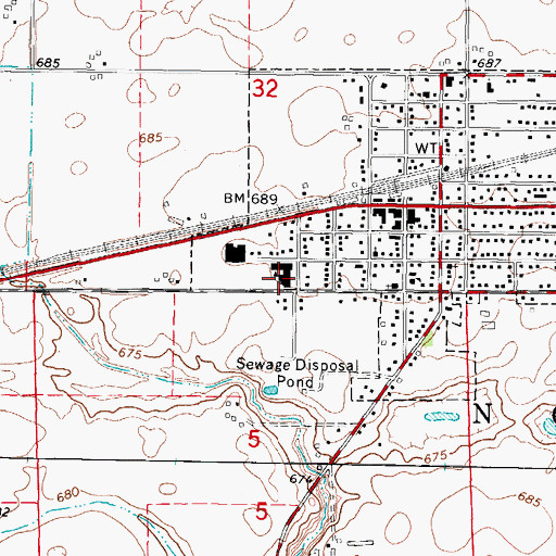 Topographic Map of Somonauk Grade School, IL