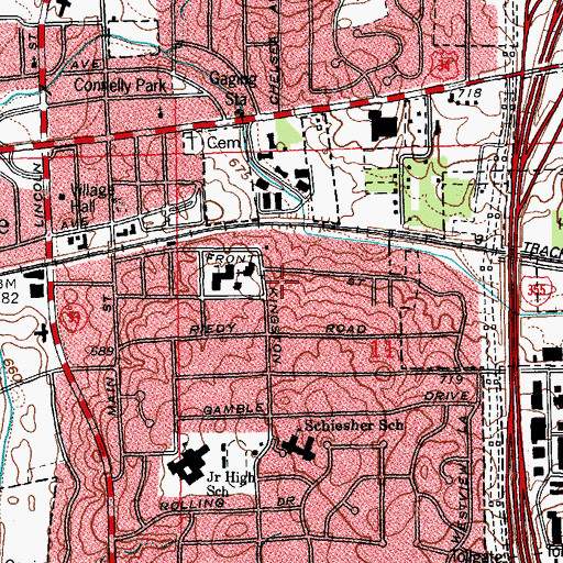 Topographic Map of Lisle Library, IL