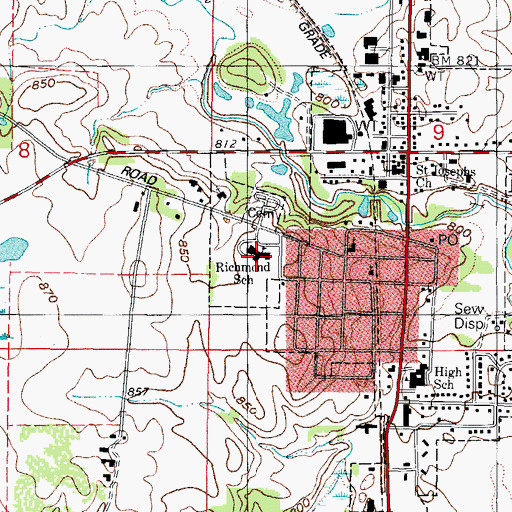 Topographic Map of Richmond Consolidated Elementary School, IL