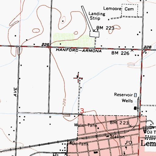 Topographic Map of Westfield Park, CA