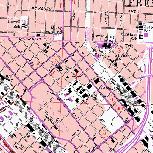 Topographic Map of Old Fresno Water Tower, CA