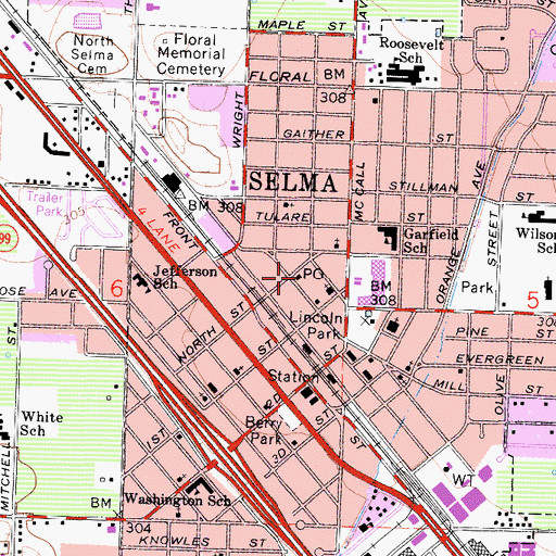 Topographic Map of Selma Post Office, CA