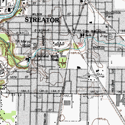 Topographic Map of Oakland Park, IL