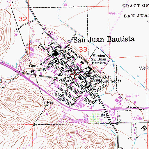 Topographic Map of San Juan Bautista City Hall, CA