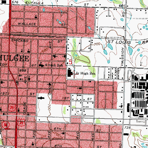 Topographic Map of Okmulgee Middle School, OK