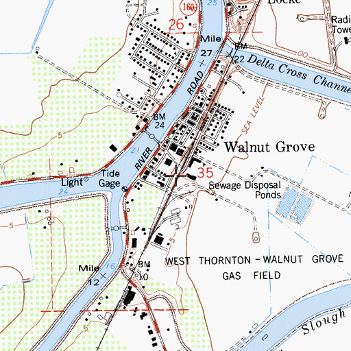 Topographic Map of Walnut Grove Elementary School, CA