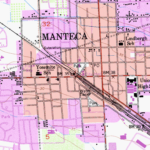 Topographic Map of Manteca City Hall, CA