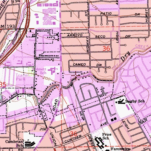 Topographic Map of Centro Cristiano Latino, CA