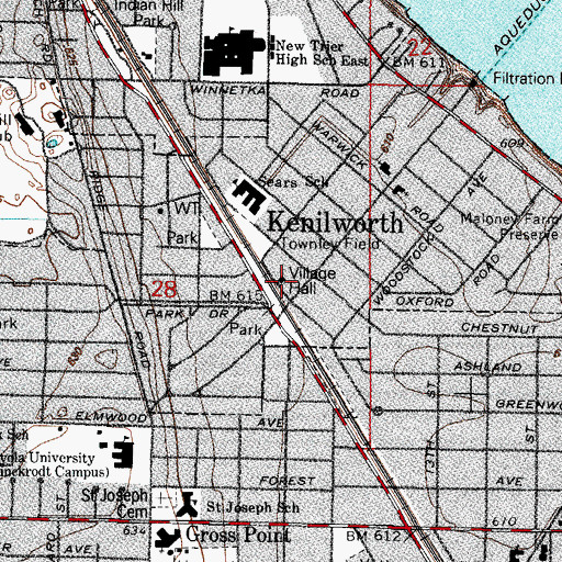 Topographic Map of Kenilworth Village Hall, IL