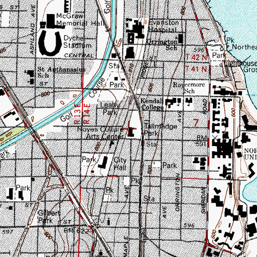 Topographic Map of Noyes Culture Arts Center, IL