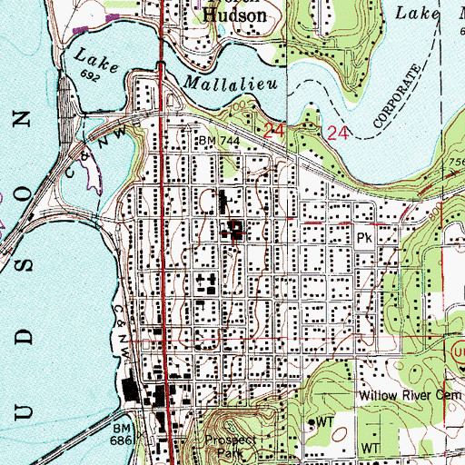 Topographic Map of Willow River Elementary School, WI