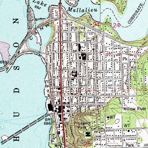 Topographic Map of Saint Croix County Courthouse, WI
